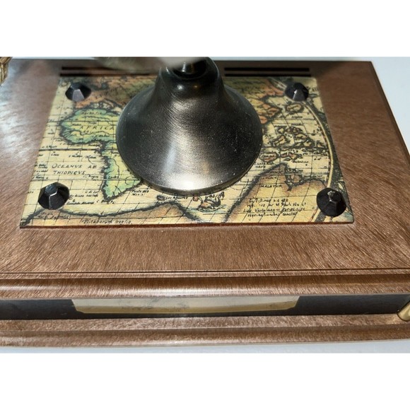 Vintage Fred Roberts Co Globe World AM Transistor Radio Made In Japan Tested - Picture 11 of 12